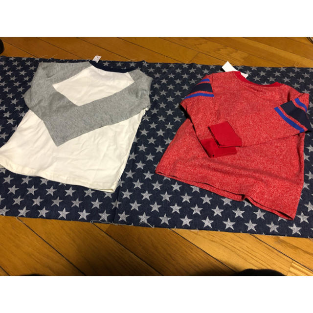 GAP(ギャップ)の新品GAP2歳.3歳ロンT キッズ/ベビー/マタニティのキッズ服男の子用(90cm~)(Tシャツ/カットソー)の商品写真