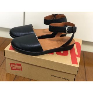 フィットフロップ(fitflop)の【5/9までちほ様専用】FITFLOP Cova Black(サンダル)