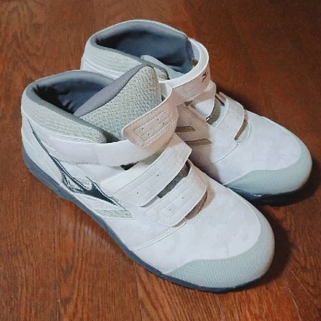 MIZUNO(ミズノ)の☆mizuno☆安全靴26㎝ メンズの靴/シューズ(スニーカー)の商品写真