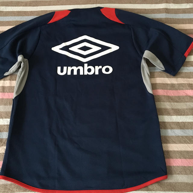 UMBRO - umbro サッカー練習着Lの通販 by Yu1230's shop｜アンブロならラクマ