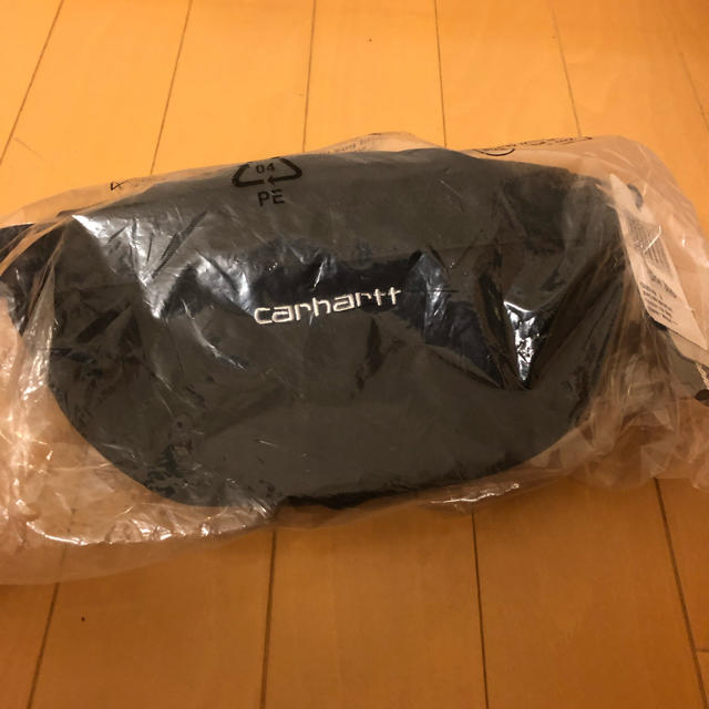 carhartt(カーハート)のカーハート ボディバッグ ブラック メンズのバッグ(ショルダーバッグ)の商品写真