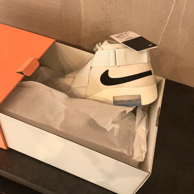 新品 NIKE AIR Fear Of God Light Bone 27.5