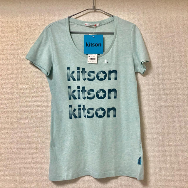 KITSON(キットソン)のUT × kitson Tシャツ レディースのトップス(Tシャツ(半袖/袖なし))の商品写真