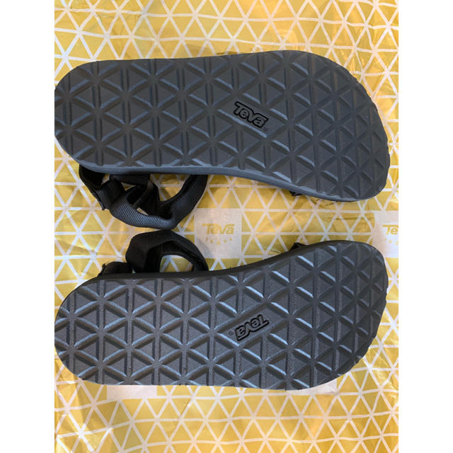 Teva(テバ)の新品 テバ サンダル teva 24cm 黒 レディースの靴/シューズ(サンダル)の商品写真