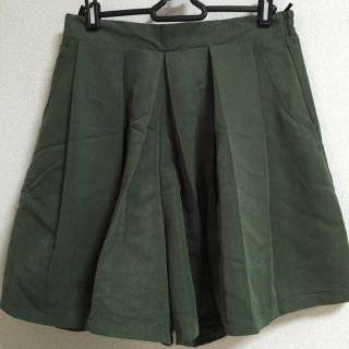 イッカ(ikka)の新品＊ikka カーキ キュロット(キュロット)