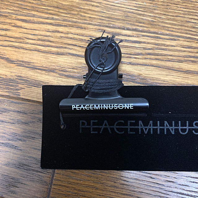 PEACEMINUSONE(ピースマイナスワン)のPEACEMINUSONE クリップ ブラック 1個 メンズのファッション小物(その他)の商品写真