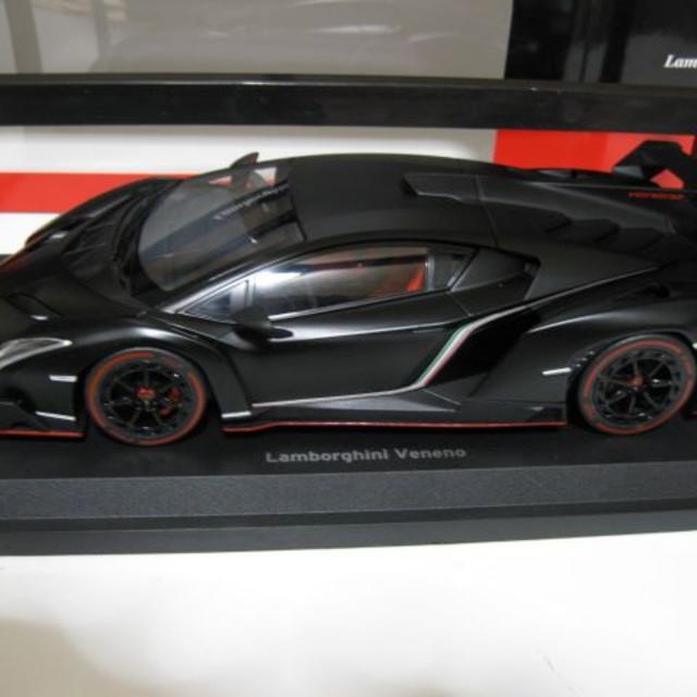 未展示品　京商 1/18ランボルギーニ ヴェネーノ Lamborghini