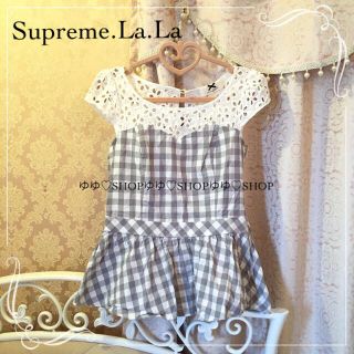 シュープリームララ(Supreme.La.La.)のギンガムチェックペプラムトップス(シャツ/ブラウス(半袖/袖なし))