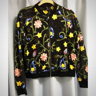 ザラ(ZARA)のZARA  花柄 レースシースルーブルゾン(ブルゾン)