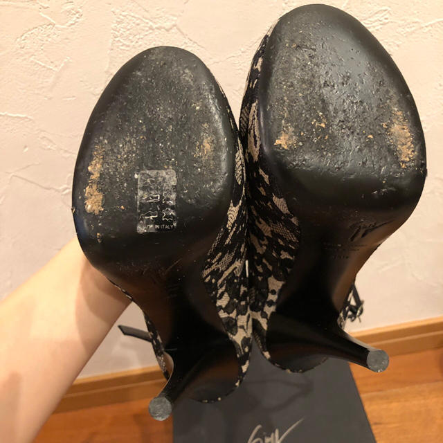 GIUZEPPE ZANOTTI(ジュゼッペザノッティ)の【1度使用の美品】ジュゼッペザノッティ サイズ23.5㎝ レディースの靴/シューズ(ハイヒール/パンプス)の商品写真