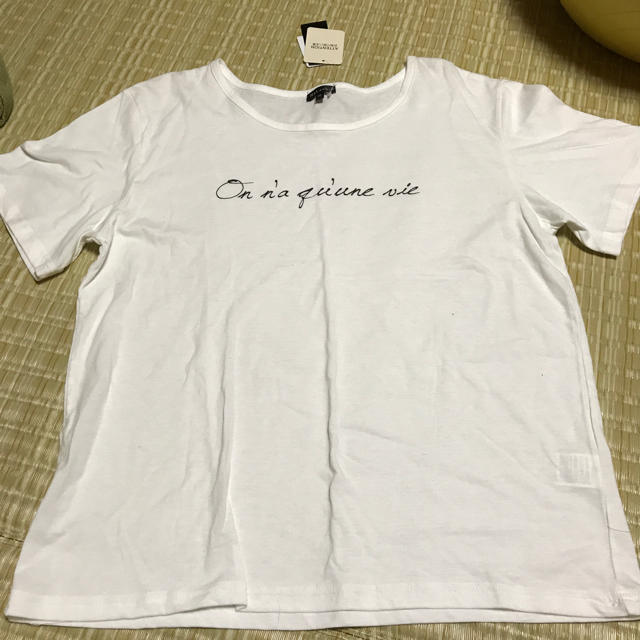 しまむら(シマムラ)のしまむら Tシャツ  新品 大きいサイズ お値下げ中 レディースのトップス(Tシャツ(半袖/袖なし))の商品写真