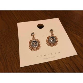 【nyu nyu/ニュニュ】ピアス/韓国/アクセサリー/ビジュー/新品/美品(ピアス)