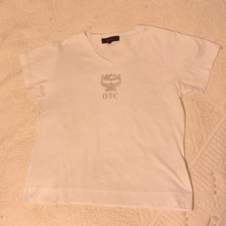 エムシーエム(MCM)の*MCM☆Vネック白Tシャツ*(Tシャツ(半袖/袖なし))