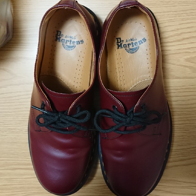 Dr.Martens(ドクターマーチン)のDr.Martens ドクターマーチン 1461 3ホール 赤 UK7 26cm メンズの靴/シューズ(ブーツ)の商品写真