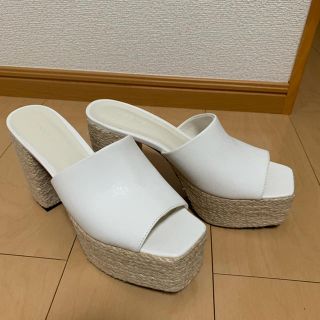 エモダ(EMODA)のEMODA サンダル(サンダル)