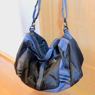 adidasバック(ボストンバッグ)
