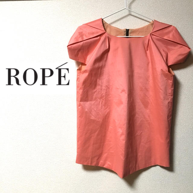 ROPE’(ロペ)の【美品】ROPE サーモンピンク トップス レディースのトップス(カットソー(半袖/袖なし))の商品写真