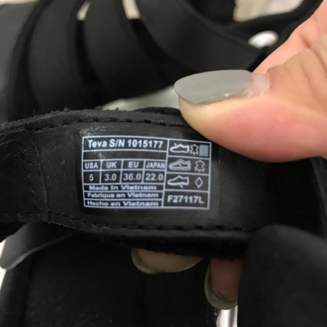 Teva(テバ)の別注 BEAUTY&YOUTH　TEVA（テバ）ZAMORA（ザモラ） レディースの靴/シューズ(サンダル)の商品写真