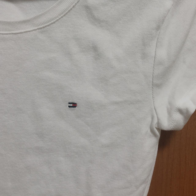 TOMMY HILFIGER(トミーヒルフィガー)のXS Tシャツ レディースのトップス(Tシャツ(半袖/袖なし))の商品写真