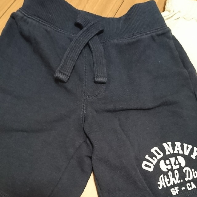 Old Navy(オールドネイビー)のなな様用  old navyショートパンツ ２枚セット キッズ/ベビー/マタニティのキッズ服男の子用(90cm~)(パンツ/スパッツ)の商品写真