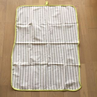 イケア(IKEA)の【美品】IKEA オムツ替えシート(おむつ替えマット)