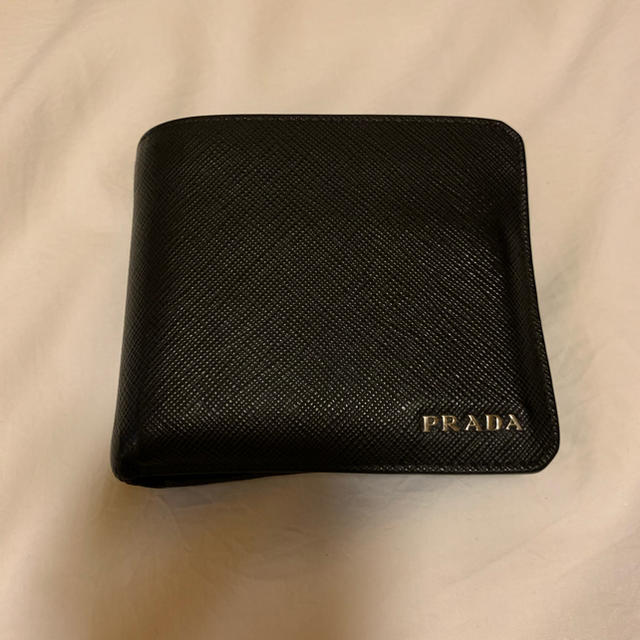 プラダ 折財布ファッション小物