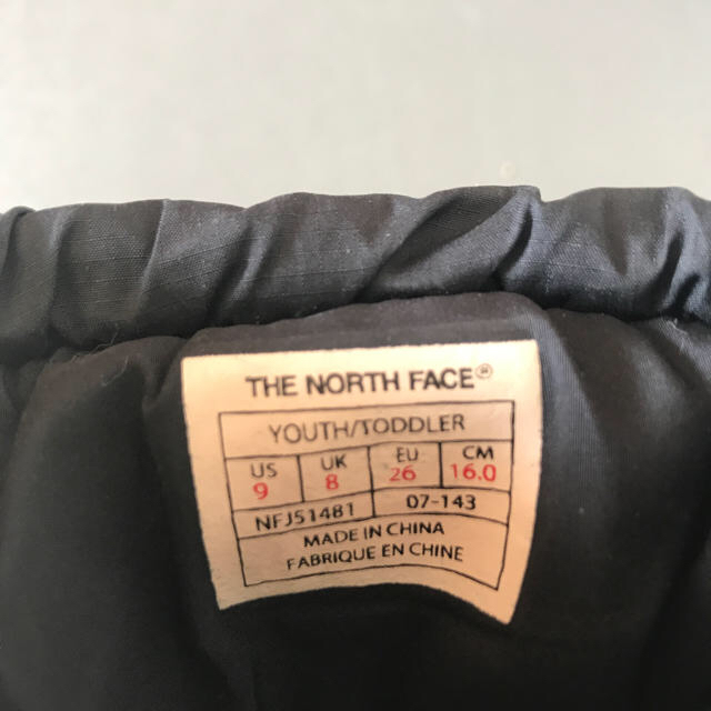 THE NORTH FACE(ザノースフェイス)のノースフェイス  ヌプシ THE NORTH FACE Nuptse  キッズ/ベビー/マタニティのキッズ靴/シューズ(15cm~)(ブーツ)の商品写真