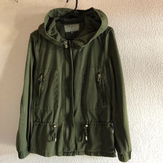 ザラ(ZARA)のZARA  ミリタリーパーカー  ジャケット  XS(ブルゾン)