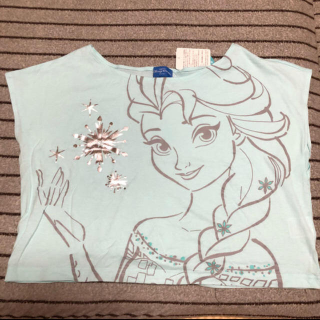 アナと雪の女王(アナトユキノジョオウ)の☆ディズニーランド アナと雪の女王 Tシャツ エルサ 新品 レディースのトップス(Tシャツ(半袖/袖なし))の商品写真