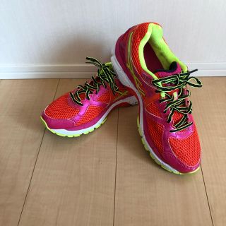 アシックス(asics)のアシックス ランニングシューズ 25cm(ランニング/ジョギング)