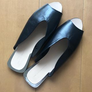 ザラ(ZARA)のZARA フラット サンダル(サンダル)