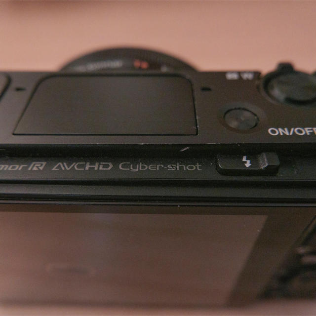 DSC-RX100M3 Cyber-shot 2