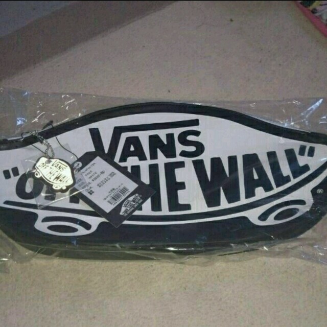 VANS(ヴァンズ)のvans×singboiクラッチバック❤ レディースのバッグ(クラッチバッグ)の商品写真