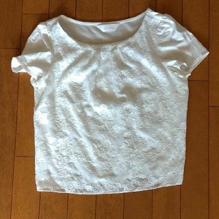 スーナウーナ(SunaUna)のSunauna花柄シフォン刺繍白半袖38号(Tシャツ(半袖/袖なし))