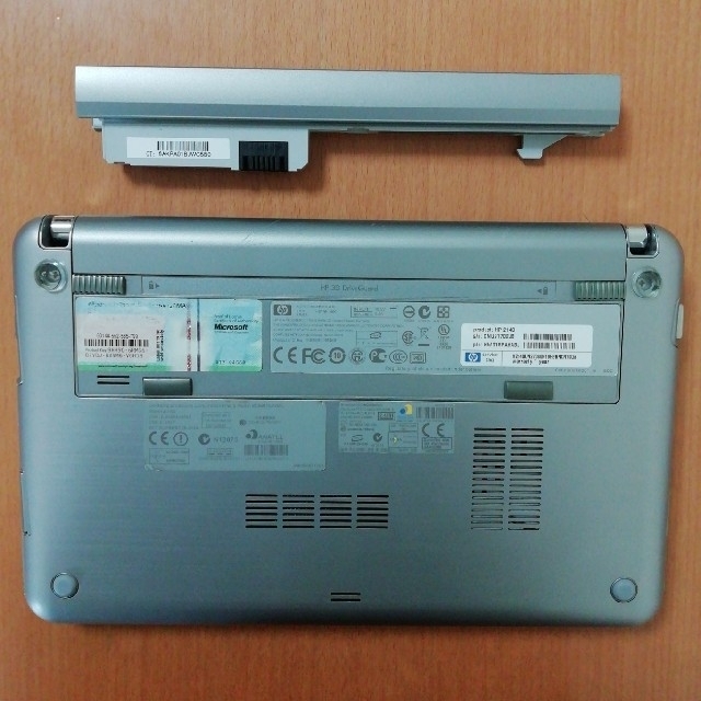 HP Mini 2140 Window10 SSD換装 予備バッテリ 2