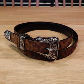 SAINT LAURENT(ベルト ・ シルバー/銀色系)のフリマアイテム一覧 SAINT LAURENT(ベルト ・ シルバー/銀色系)のフリマアイテム一覧