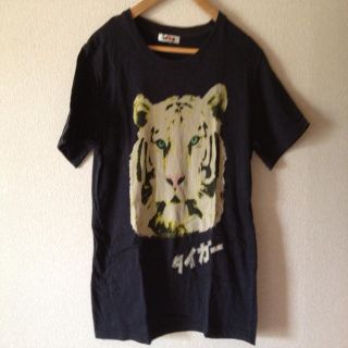 ダブルシー(wc)のw♡cタイガーＴシャツ(Tシャツ(半袖/袖なし))