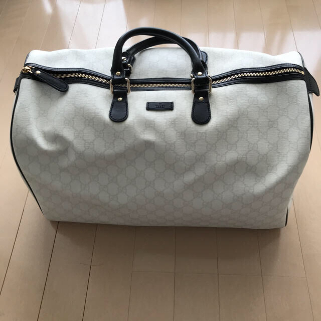 割引発見 Gucci - あいさま専用 グッチ ボストン 大きめ 白 黒 未使用