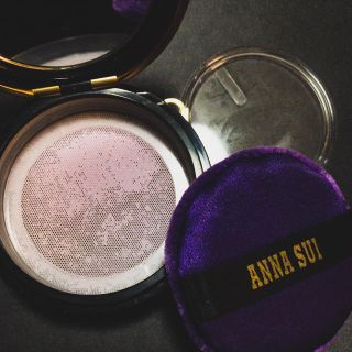 アナスイ(ANNA SUI)のアナスイ フェイスパウダー コンパクト ミニ(フェイスパウダー)