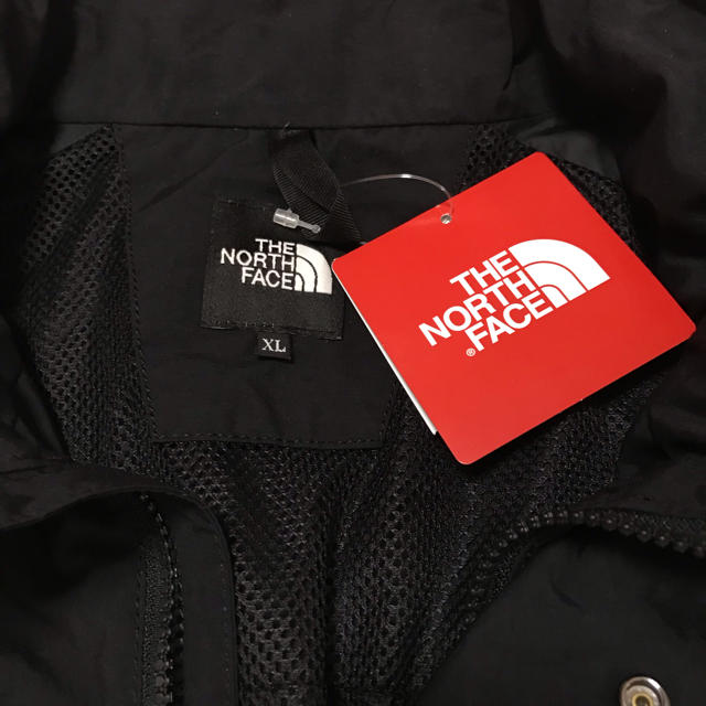 THE NORTH FACE (Hydrena Wind Jackt)