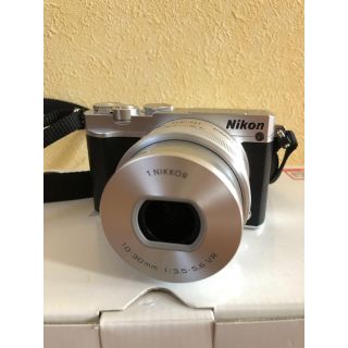 ニコン(Nikon)のもっくんさま専用 Nikon J5 ダブルレンズキット おまけ付き(ミラーレス一眼)