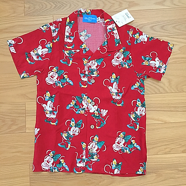 Disney(ディズニー)のGW特別値下げ☆ミニーアロハシャツ140 キッズ/ベビー/マタニティのキッズ服男の子用(90cm~)(Tシャツ/カットソー)の商品写真