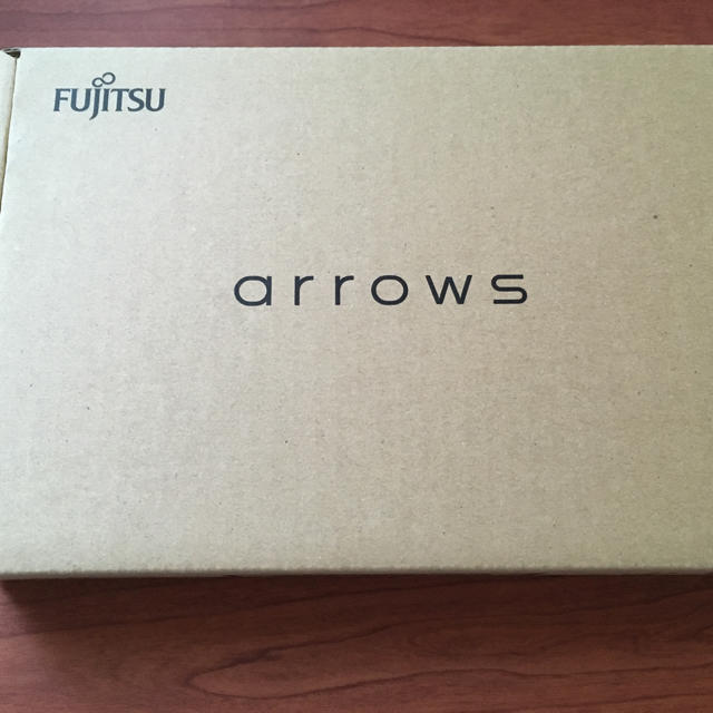【新品未使用】 富士通 Fujitsu arrows M04 ホワイト