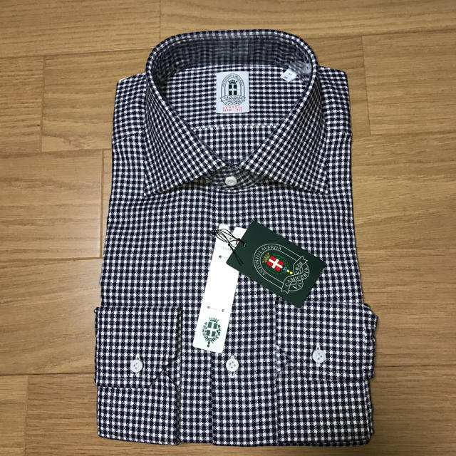 THE SUIT COMPANY(スーツカンパニー)のスーツカンパニー長袖ドレスシャツL41-86カッタウェイ ギンガムチェック 紺 メンズのトップス(シャツ)の商品写真