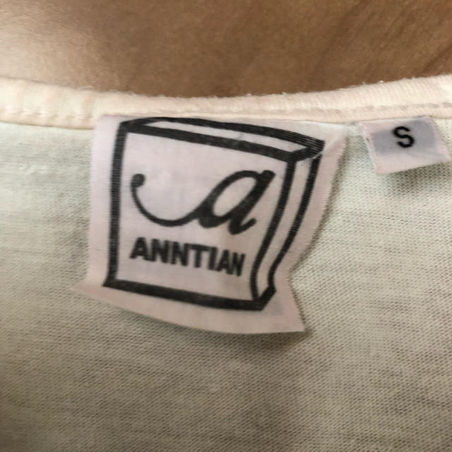 ANNTIAN ティーシャツ レディースのトップス(Tシャツ(半袖/袖なし))の商品写真