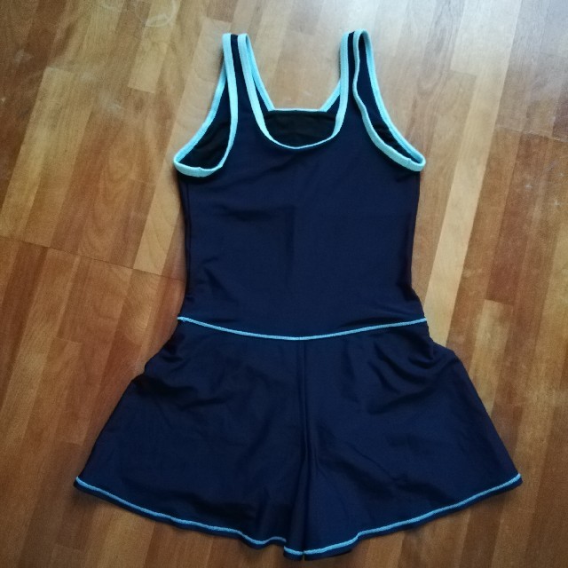 NIKE(ナイキ)のナイキ スクール水着 170(XL) キッズ/ベビー/マタニティのキッズ服女の子用(90cm~)(水着)の商品写真