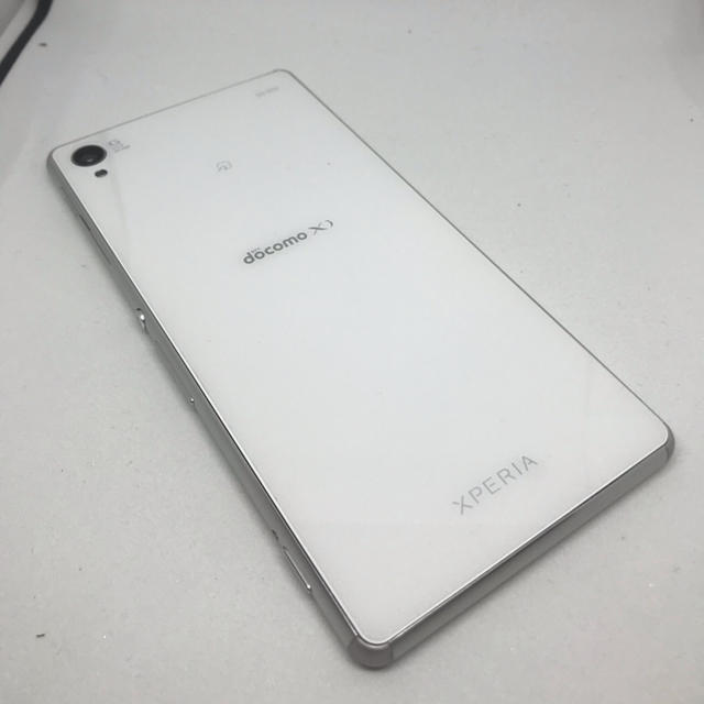 39ω【送料無料】本体のみで発送 docomo Xperia　Z3　SO-01G