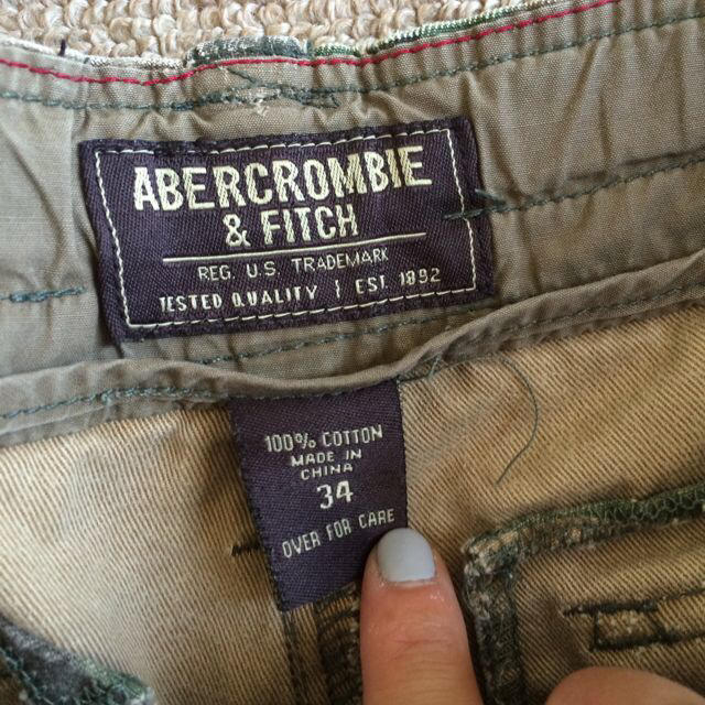 Abercrombie&Fitch(アバクロンビーアンドフィッチ)のアバクロ 迷彩柄 ハーフパンツ メンズのパンツ(ショートパンツ)の商品写真