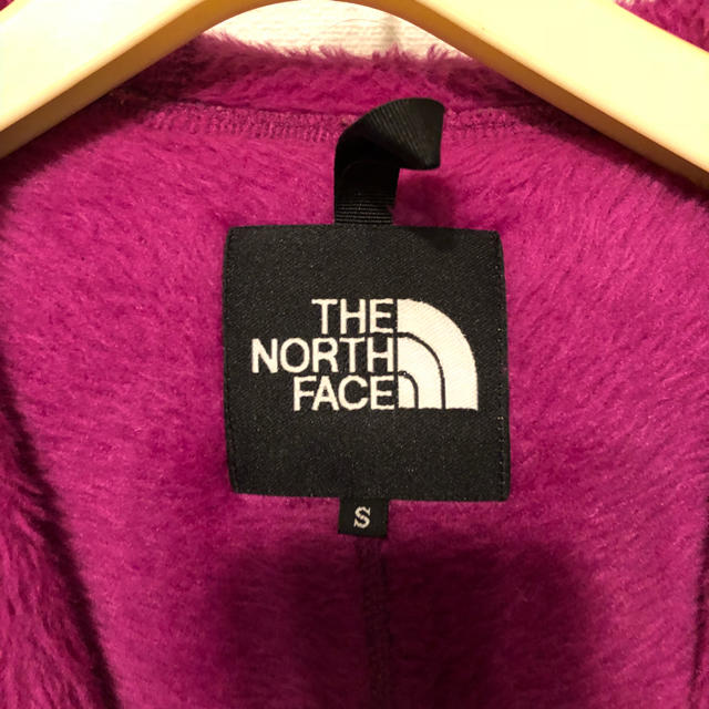 THE NORTH FACE(ザノースフェイス)のノースフェイス フリースジャケット パープル Sサイズ メンズのジャケット/アウター(その他)の商品写真