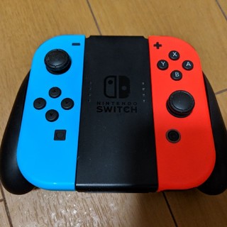 ニンテンドースイッチ(Nintendo Switch)のjoy-con　ブルー　レッド(その他)